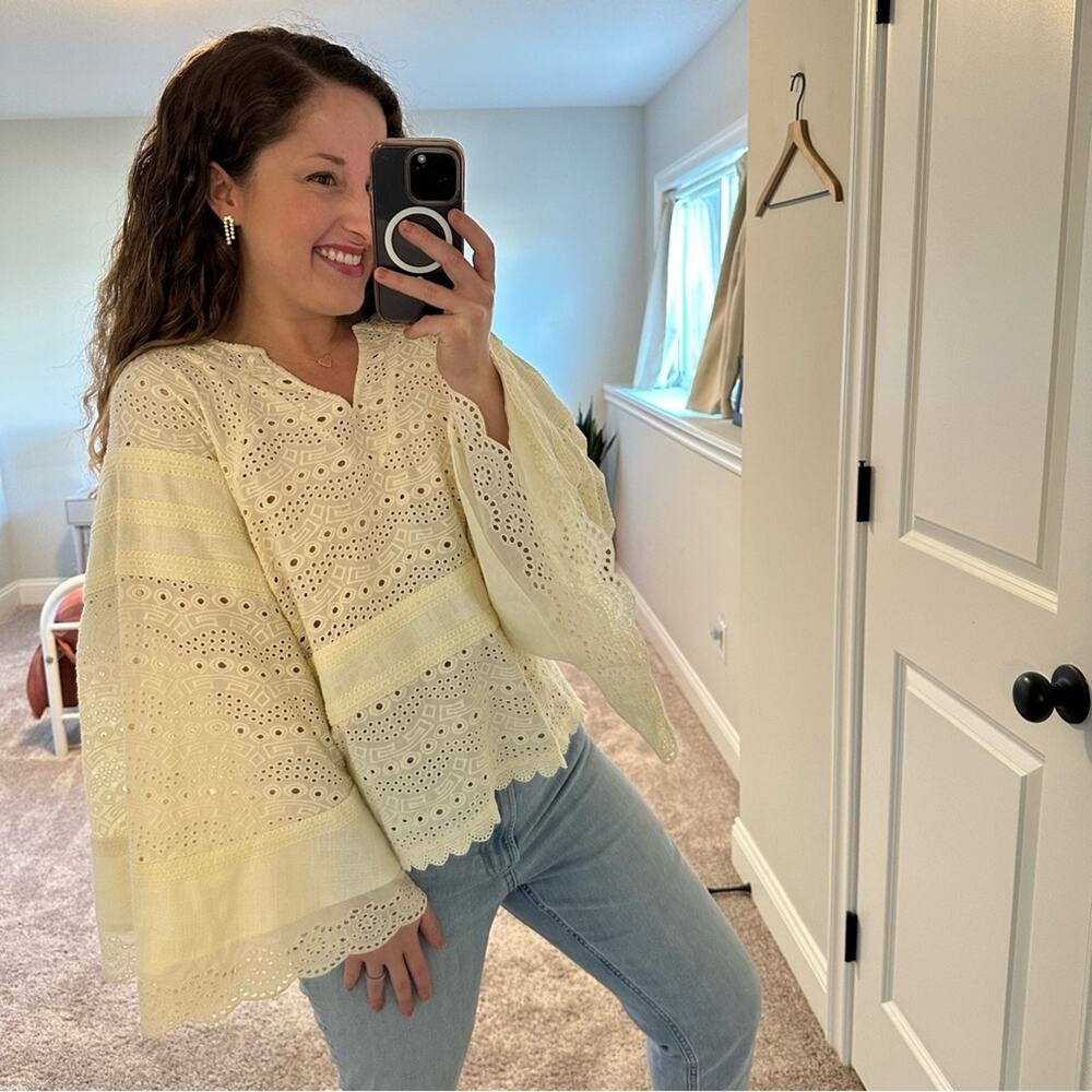 NWT Tuckernuck FLOE Cream Eyelet Cotton Flare Sleeve Pullover Top Small - Picture 6 of 15